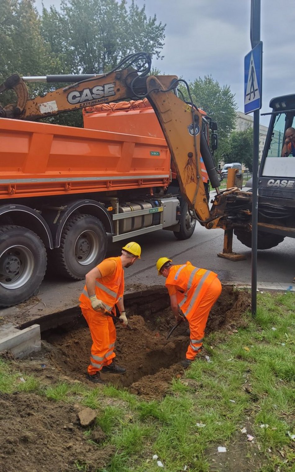 Łódź. W tym miejscu - na ulicy Zachodniej przy Bazarowej, odnaleziono kanał zapomnianego dopływu Łódki