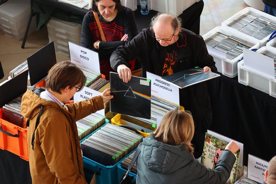 Giełda płyt winylowych w Manufakturze