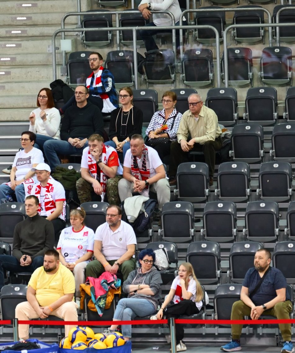 Łódź. Kibice na meczu ŁKS Commercecon Łódź z ITA TOOLS STAL Mielec. Byłeś/aś?