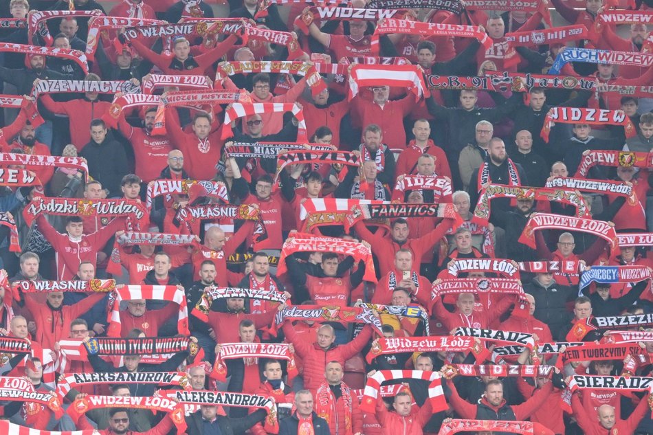 Łódź. Kibice na meczu Widzew Łódź - Bruk-Bet Termalica Nieciecza. Byłeś/aś? Znajdź się w galerii!