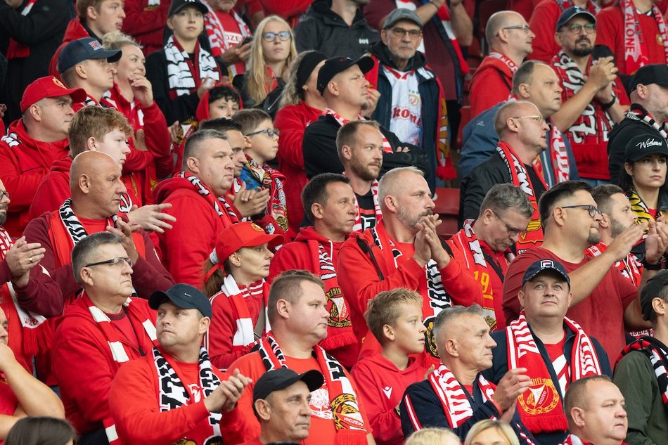 Łódź. Kibice na meczu Widzewa Łódź z Arką Gdynia. Byłeś/aś? Znajdź się w galerii!