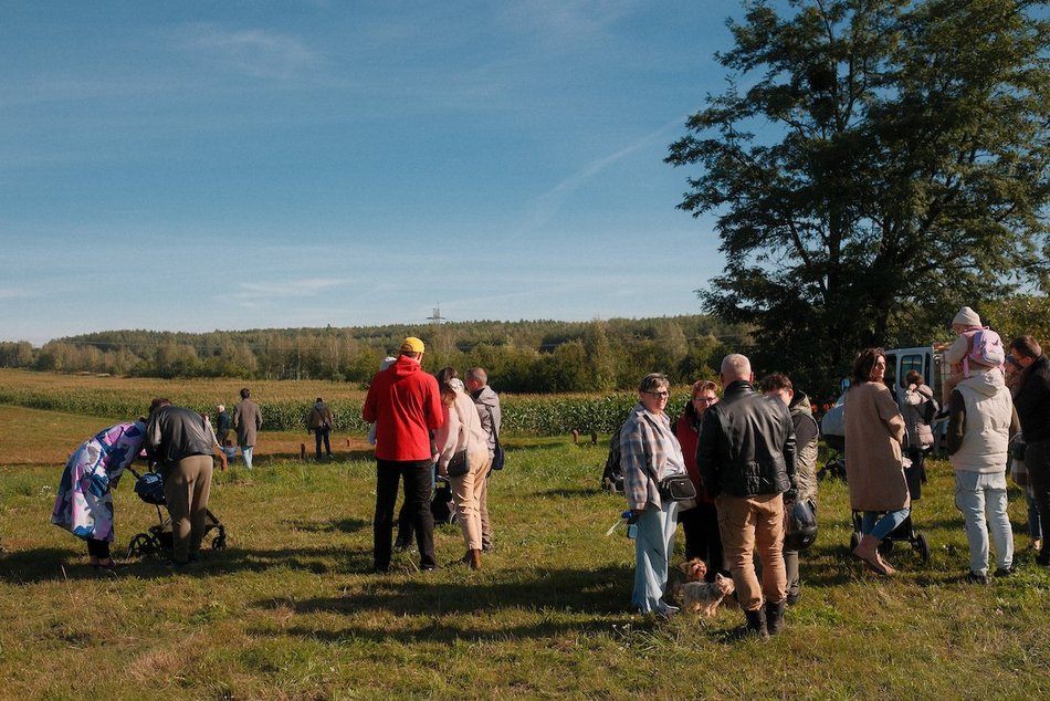 Las Młodej Łodzi powiększył się! Nowe dęby i lipy na pamiątkę narodzin dziecka