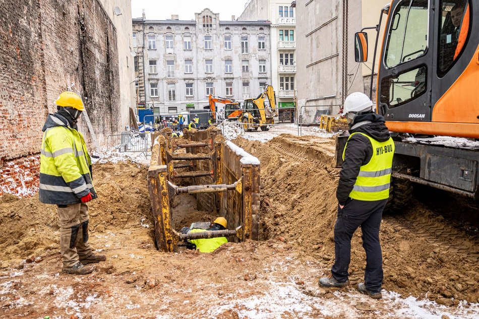 Parkingi wielopoziomowe w Łodzi. Trwają prace przy Wschodniej, ruszają przy Tuwima