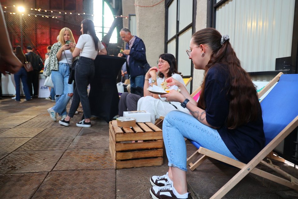 Łódź. Kulinarna odsłona 602. Urodzin Łodzi. Targ Śniadaniowy w Fuzji przyciągnął tłumy!