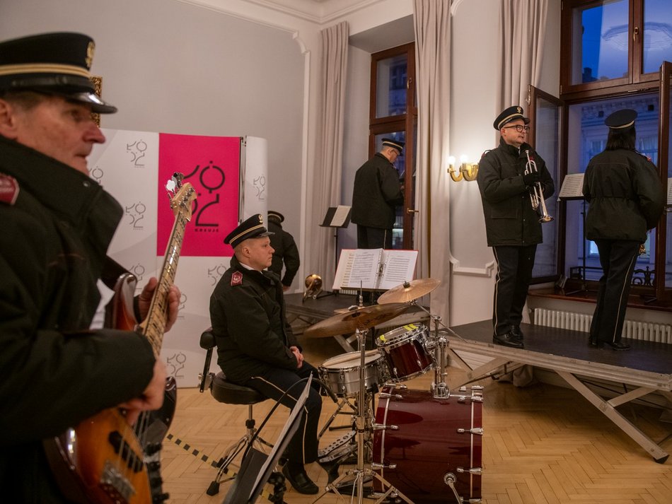 Kolędowanie na Piotrkowskiej w Łodzi. Zaśpiewaj z Orkiestrą MPK Łódź [SZCZEGÓŁY]