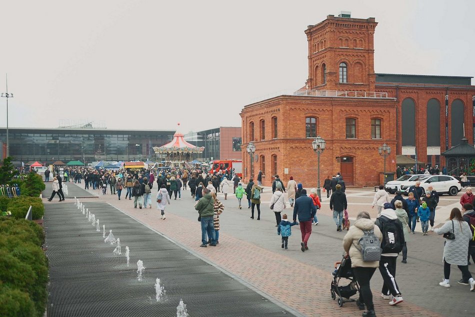 Łódź. Piknik Niepodległościowy w Manufakturze. Tak świętują łodzianie!