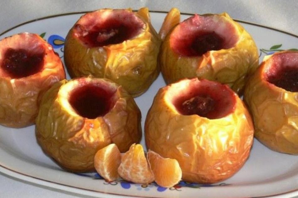 Nagawskie jabłka pieczone z sokiem