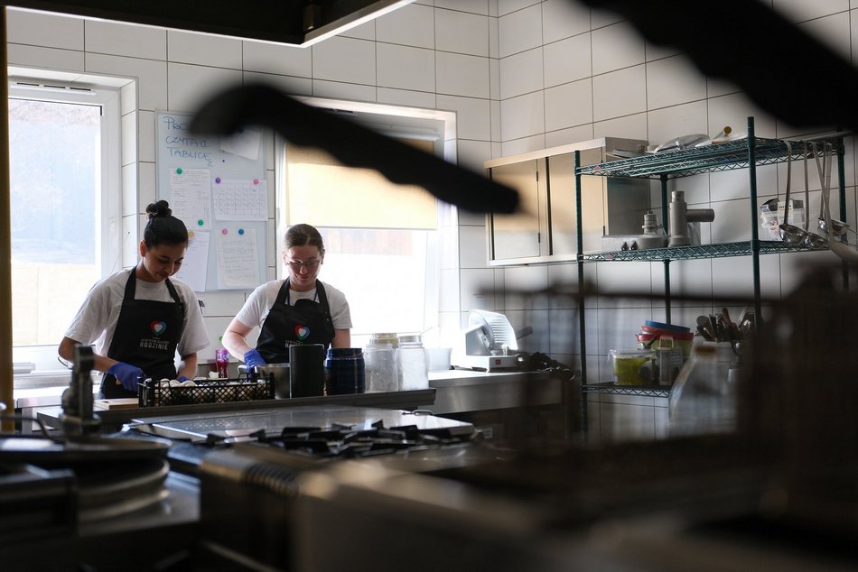 Gotują 400 litrów żurku na Miejskie Śniadanie Wielkanocne 2026 w Łodzi. Trwają przygotowania!