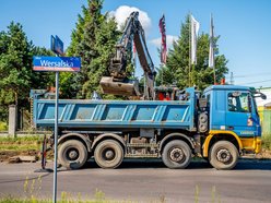 Remont Szparagowej i Wersalskiej wystartował. Dwie ulice na Teofilowie zyskają nowy asfalt i chodniki