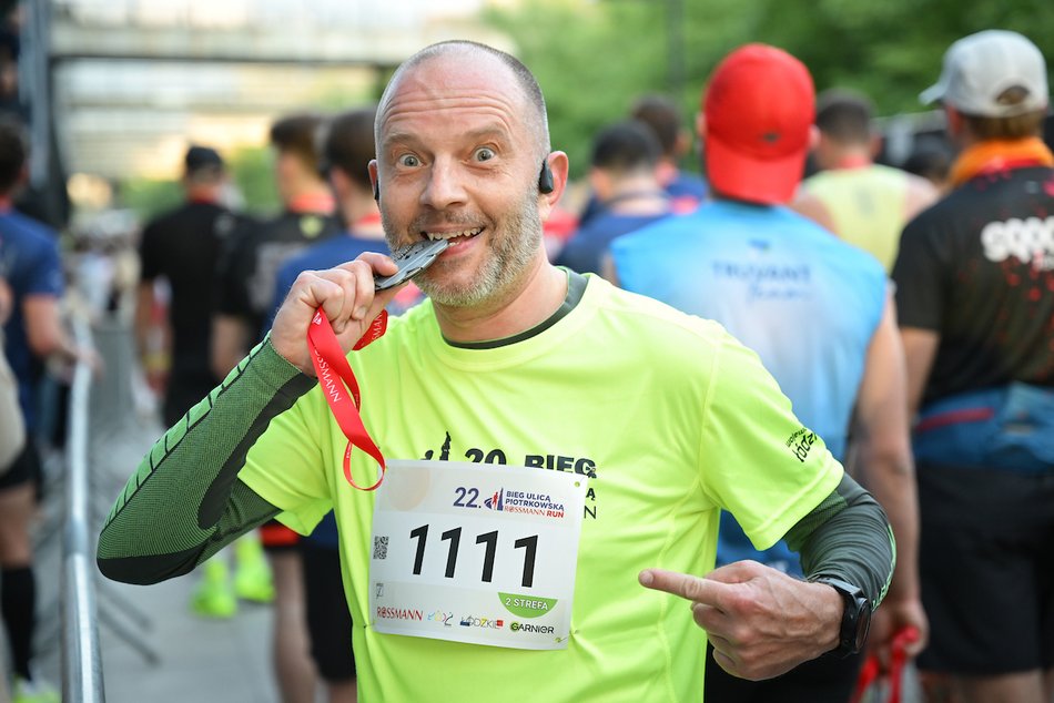 Łódź. Bieg Ulicą Piotrkowską Rossmann Run 2025 wystartował! Walka o życiowe rekordy