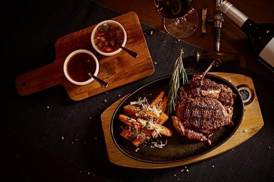 Łódź. Steki w Łodzi. Ogień i Sól, Steakownia, Tango Argentino Steakhouse i więcej