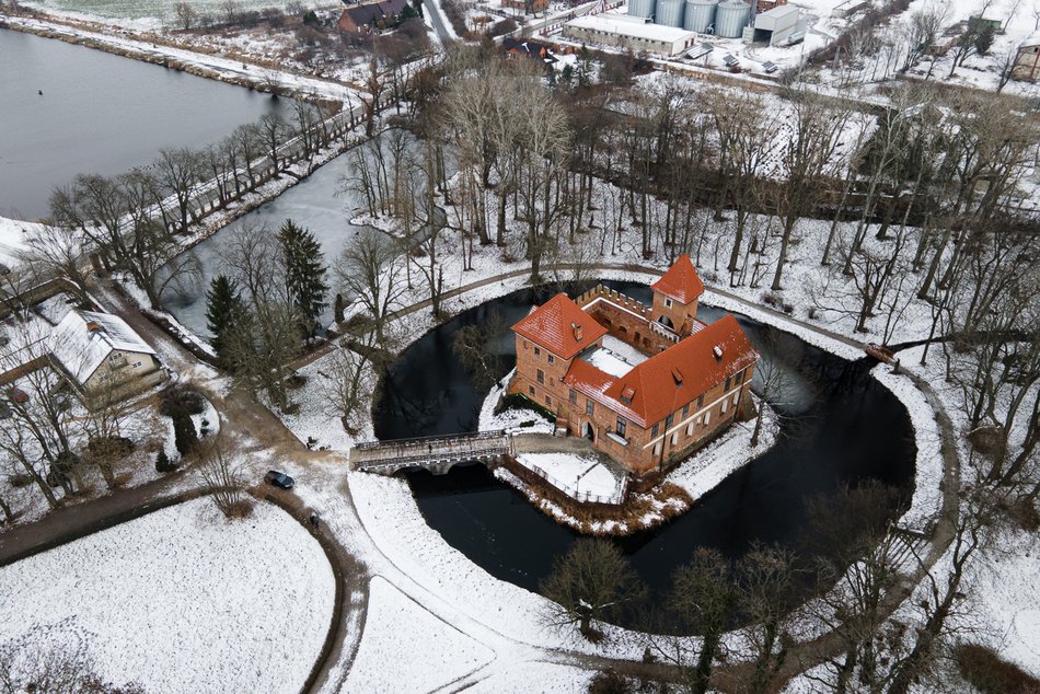 Łódź. Największa gotycka ikona znajduje się w Łódzkiem. To miejsce fascynuje turystów
