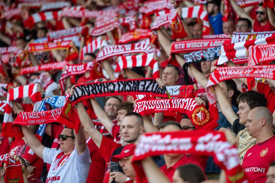 Kibice na meczu Widzewa Łódź z Piastem Gliwice