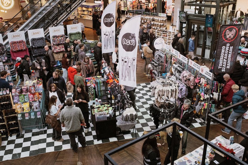 Łódź. Psi Targ w Manufakturze