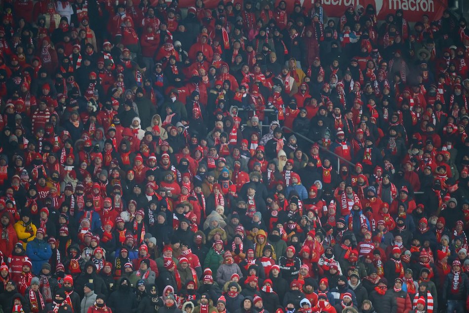 Łódź. Kibice na meczu Widzewa Łódź z Jagiellonią Białystok