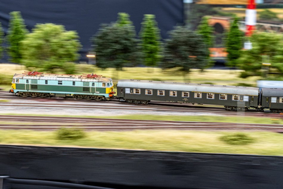 Wystawa makiet klejowych na dworcu Łódź Fabryczna