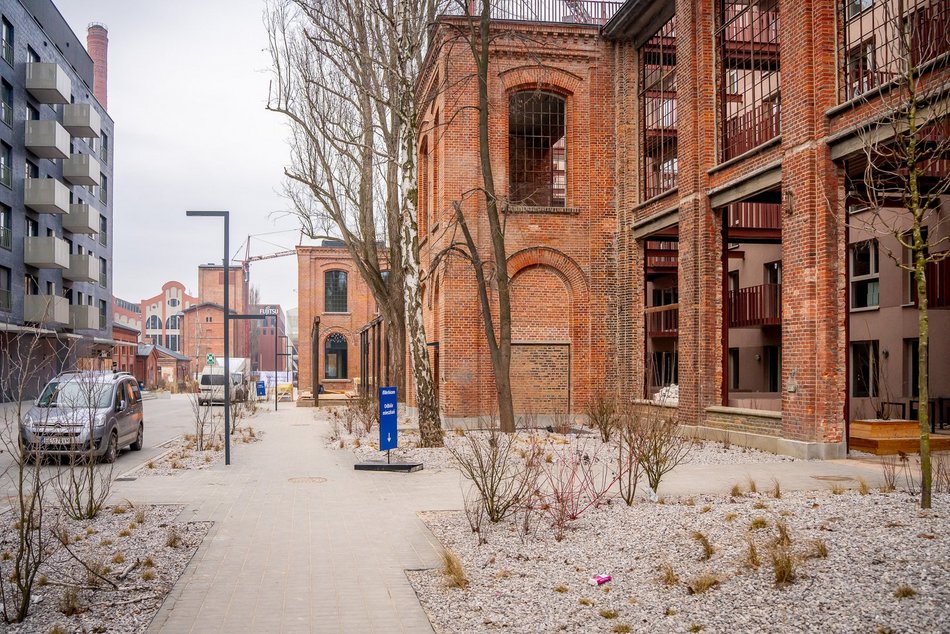 Łódź. Fuzja Łódź. Trwa wielka budowa 170 loftów w dawnej drukarni i 160 nowych mieszkań