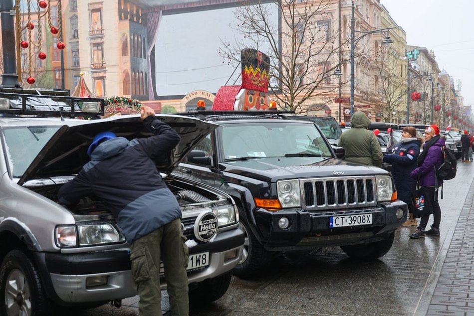 Łódź. WOŚP 2026 w Łodzi. Motoszarża po raz pierwszy opanowała Piotrkowską! [ZDJĘCIA]