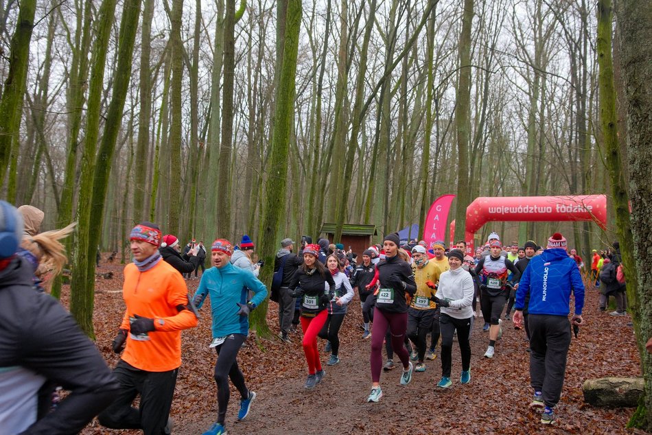 Xmas Run 2025 w Łagiewnikach w Łodzi. Odszukaj się w galerii