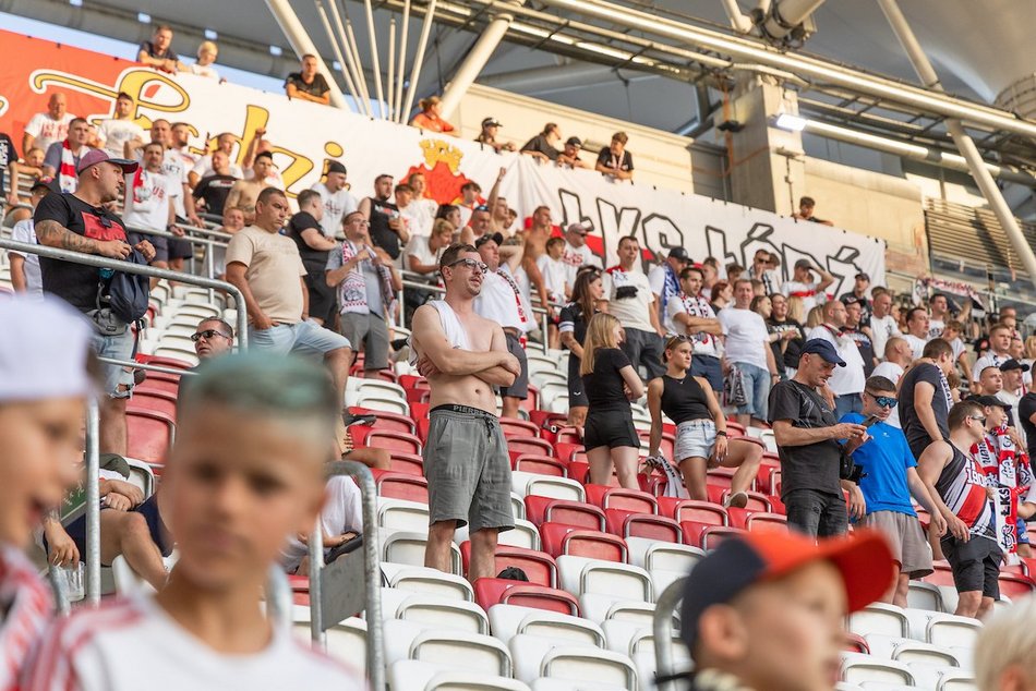 Łódź. Kibice na meczu ŁKS Łódź ze Stalą Mielec. Byłeś? Odszukaj się w naszej galerii