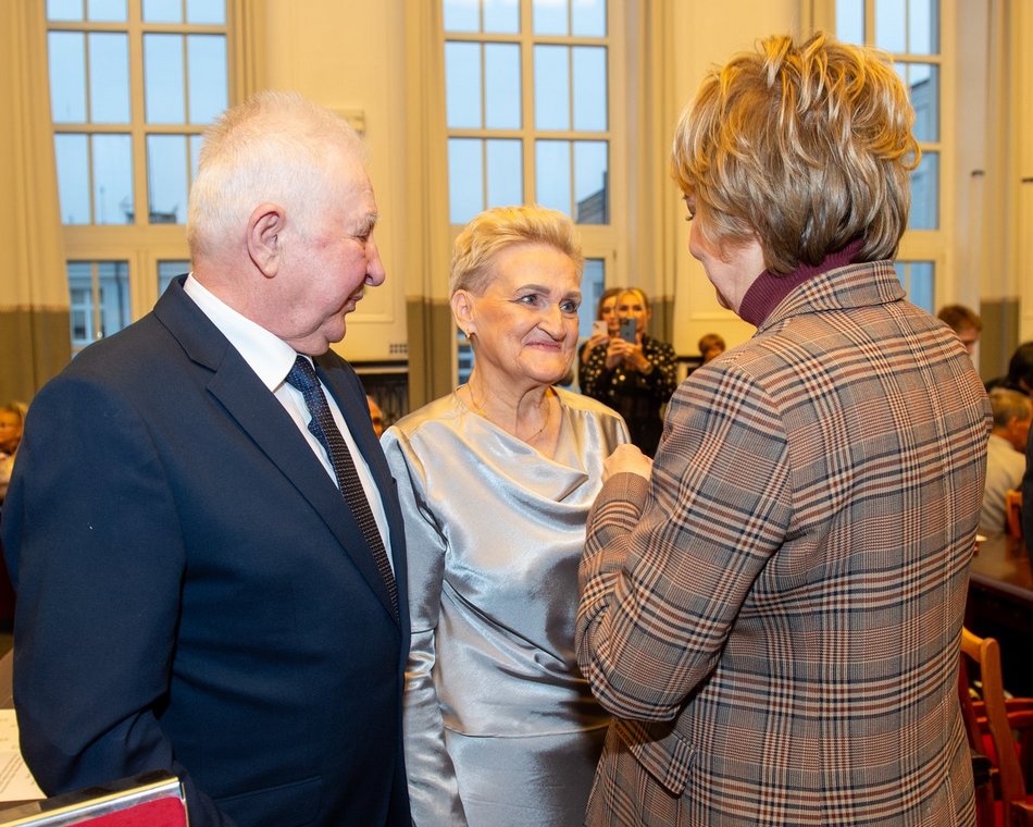 Medale za długoletnie pożycia małżeńskie