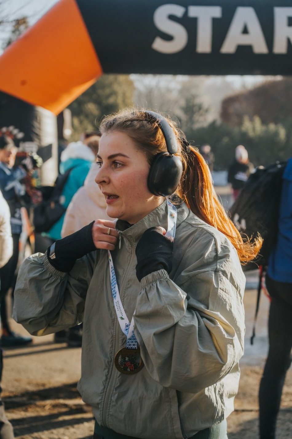 Botaniczna Piątka w Ogrodzie Botanicznym w Łodzi. Galeria z mroźnego biegu