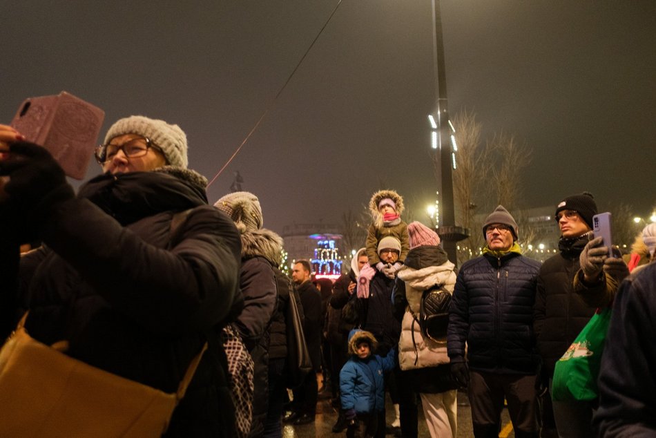 Tłumy na otwarciu Jarmarku Bożonarodzeniowego w Łodzi. Byłeś/aś? Znajdź się na zdjęciach!