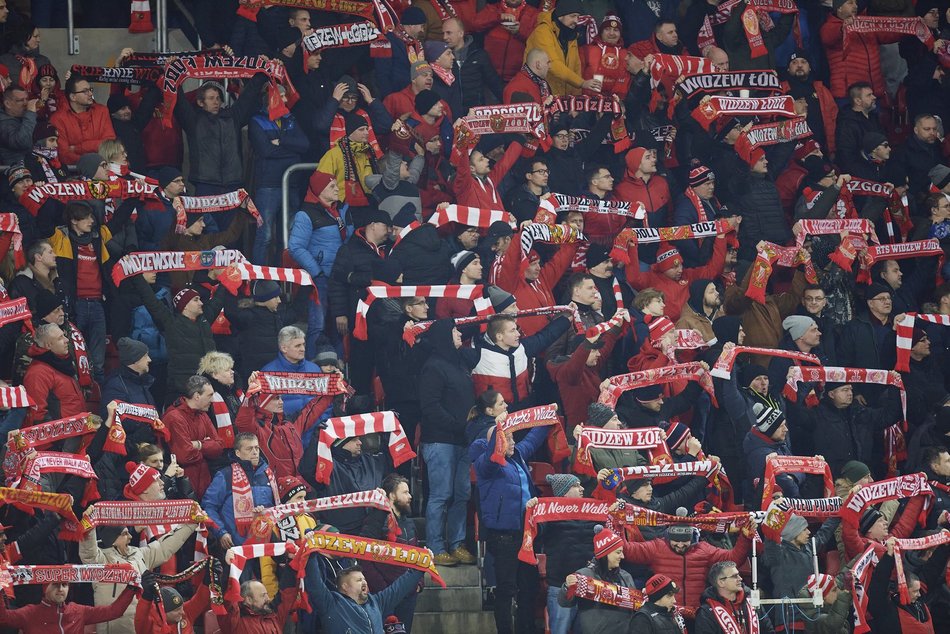 Mecz Widzew Łódź–Śląsk Wrocław, kibice na trybunach, zdjęcia