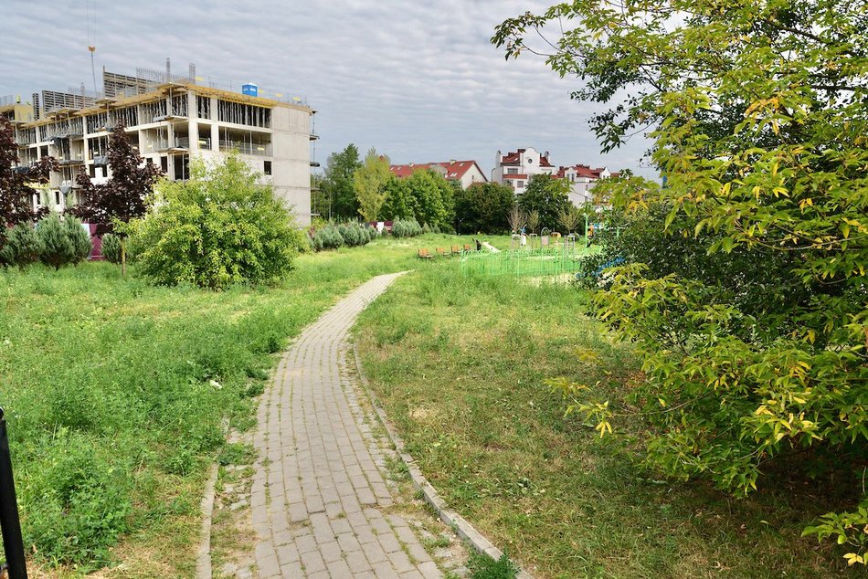 Park Mirabelka w Łodzi. Zielona przestrzeń przy ulicy Ustronnej zyskała nowa nazwę