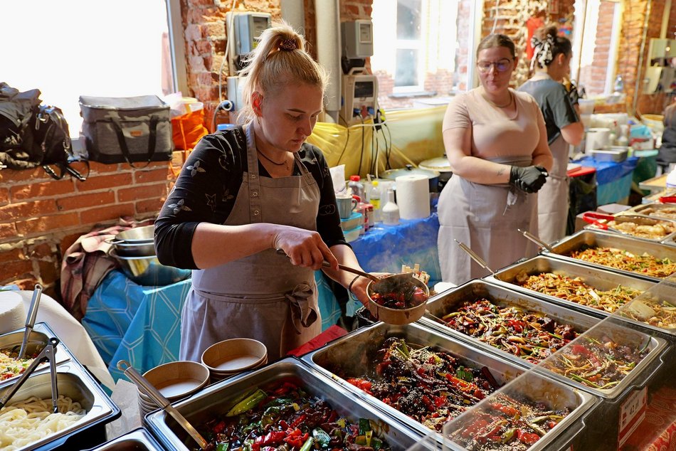 Festiwal Azjatycki przy Piotrkowskiej 217 trwa! Remedium na kapryśną pogodę?
