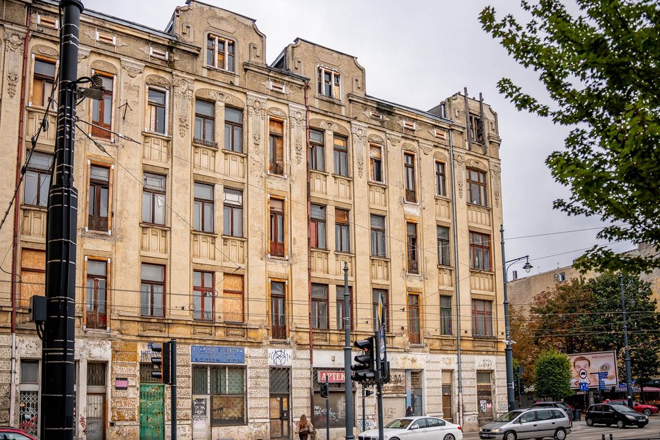 Ruina przy Gdańskiej w Łodzi do remontu! Narożna kamienica zyska nowe życie