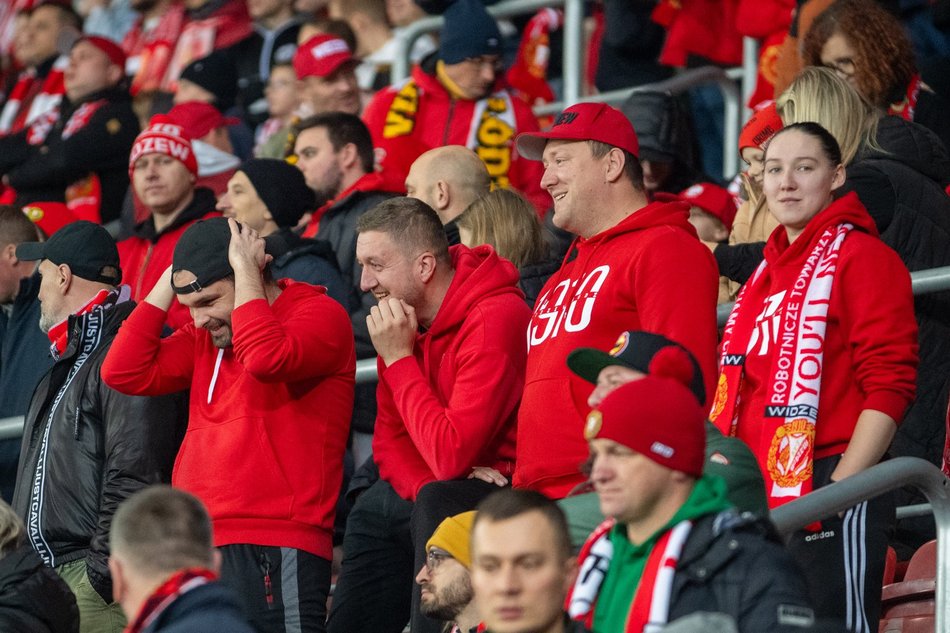 Kibice na meczu Widzewa Łódź z Zagłębiem Lubin. Byłeś/aś? Odszukaj się w galerii