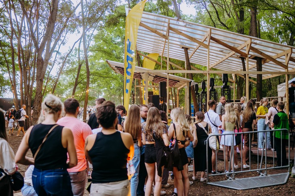 Ukryta w lesie. To wyjątkowa scena na Łódź Summer Festival 2025