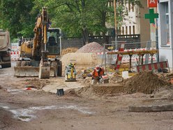 Łódź. Remont Kniaziewicza w Łodzi. Podbudowa pod nową drogę i zmiany w ruchu