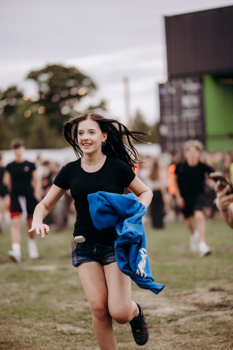 Łódź Summer Festival 2025 wystartował! Otwarcie bram i tłumy biegnące pod scenę!