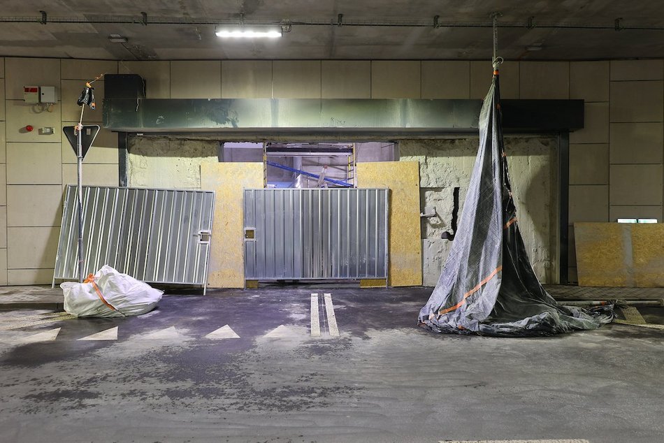 Łódź. Z podziemnej ulicy Hasa wprost na nowe parkingi. Rośnie inwestycja w Nowym Centrum Łodzi