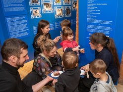 Najlepsze zajęcia dla dzieci w muzeach w Łodzi. Sprawdź, gdzie możecie twórczo spędzić czas