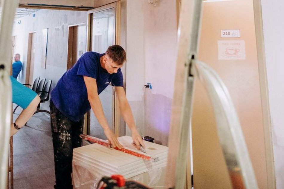 Remont w DPS przy Podgórnej w Łodzi na finiszu. Będzie bezpieczniej i piękniej dla łodzian