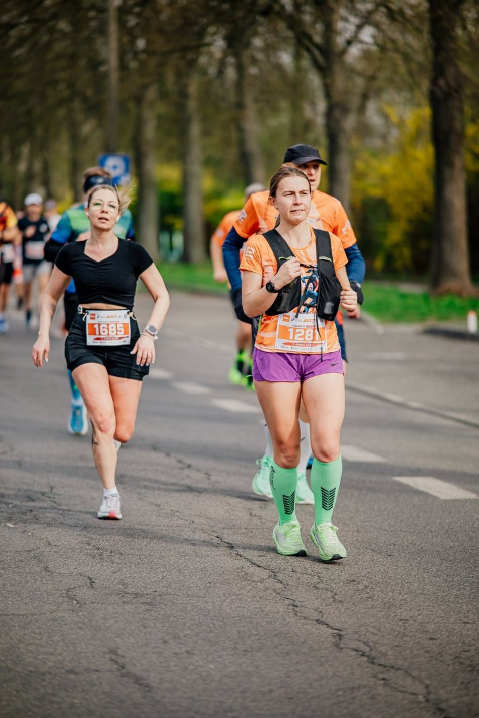 Łódź. DOZ Maraton Łódź 2026. Brałeś udział w biegu? Odszukaj się w galerii i zapisz na pamiątkę!