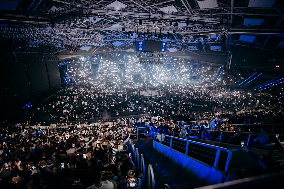 KSW w Atlas Arenie. Dwie emocjonujące walki mistrzowskie z zawodnikami z Łodzi