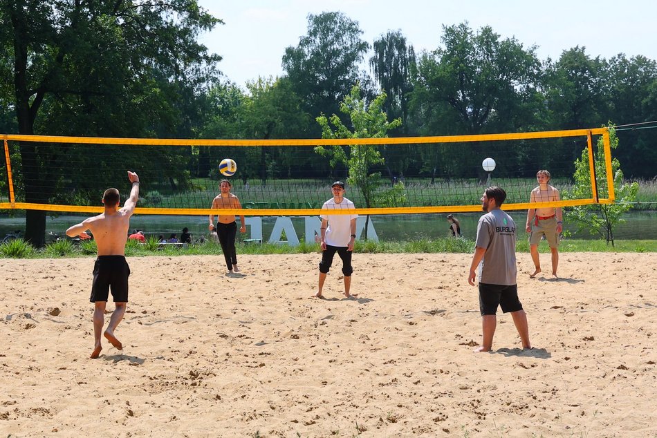 Łódź. Kąpieliska w Łodzi oficjalnie otwarte! Korzystaj z wodnych atrakcji!