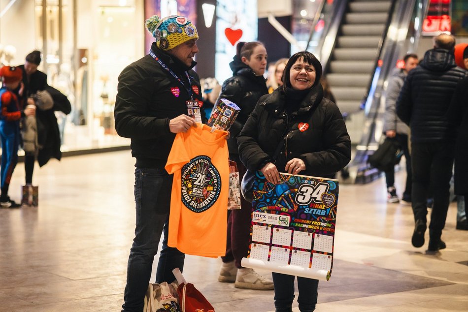 Łódź. Światełko do Nieba zakończyło WOŚP 2026 w Łodzi. Tłumy Łodzian w Manufakturze