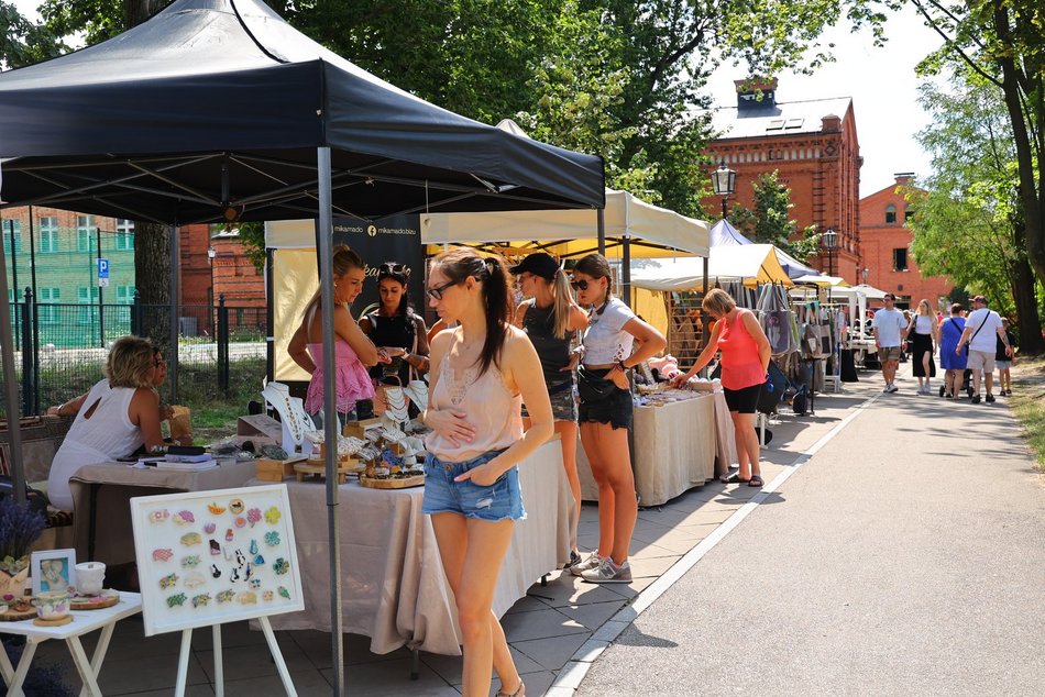 Targi staroci i rękodzieła na Księżym Młynie