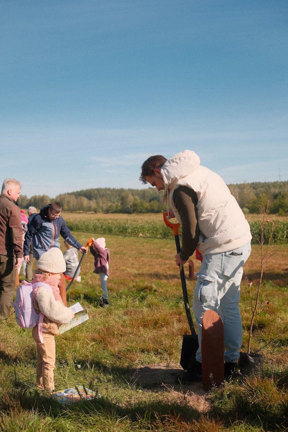 Las Młodej Łodzi powiększył się! Nowe dęby i lipy na pamiątkę narodzin dziecka