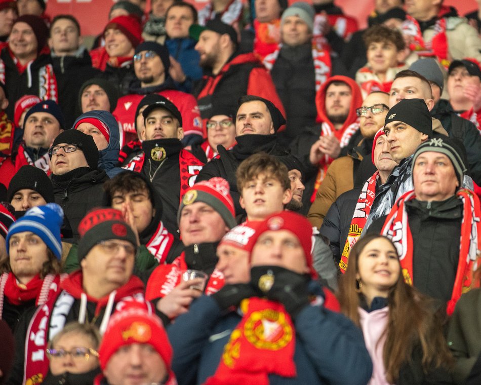 Łódź. Widzew Łódź - GKS Katowice. Znajdź się w galerii zdjęć