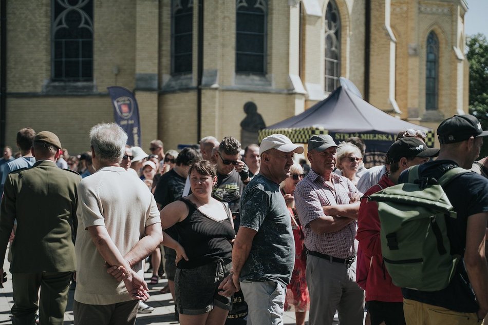 Łódź. Święto Wojska Polskiego w Łodzi. Wielka parada, piknik, rekonstrukcje historyczne