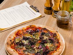 Łódź. Italia w centrum Łodzi. Sebastian Śpiewak z pizzerii Pomodoro to prawdziwy pasjonat pizzy!