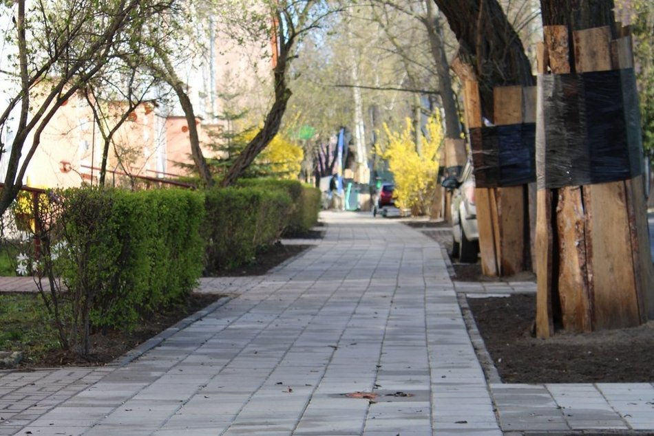 Remont Długosza i Okrzei w Łodzi zbliża się do końca. Jest już asfalt i chodniki!