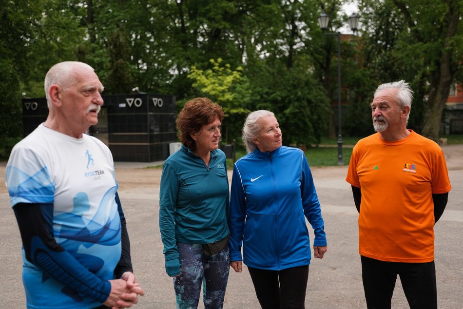 Łódź. Sport nie pyta o wiek! Biegacze z Rysio Team Łódź są tego przykładem!