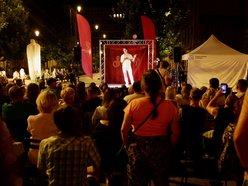 Łódź. Stand-up Piotrkowska w Łodzi. Mnóstwo śmiechu w upalny wieczór